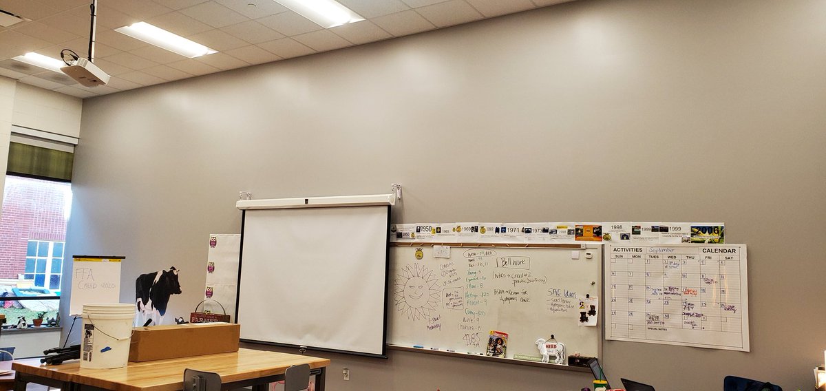 MonticelloFFA's tweet photo. Check out our awesome new wall decal from @IlliniGradSales! Before and after pics. It looks amazing and is the perfect addition to our new Ag Room! @SAGEHSPrincipal @NationalFFA @IllinoisFFA #teachAG https://t.co/iHMNNjQ5Yt