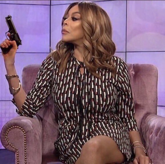 juicyneli718's tweet image. Tyra stop asking them annoying questions you are not a therapist! #DWTS