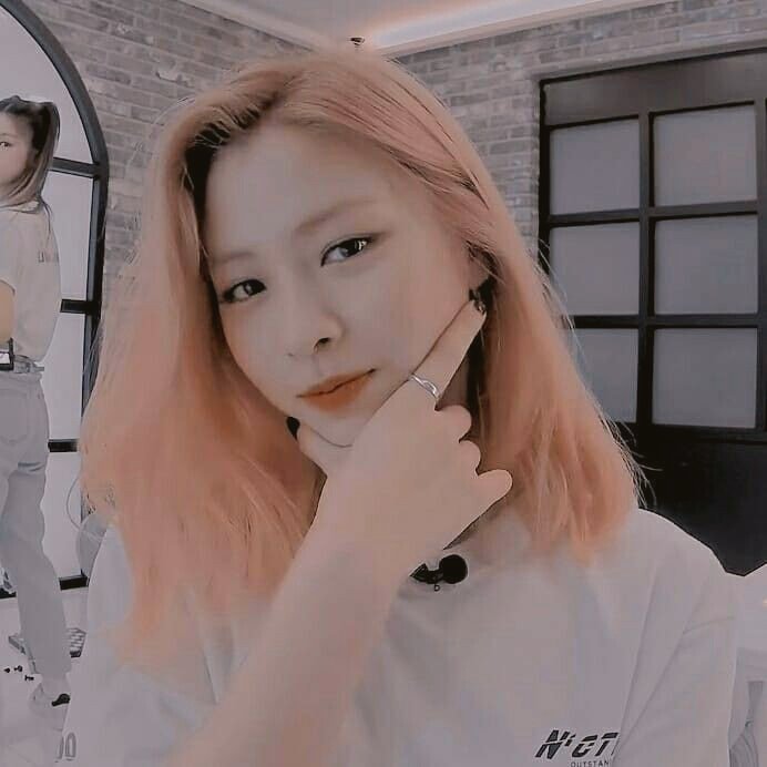 calvysya's tweet photo. Mutualan?rt/like
Fmbstan?dm ae

#rootrp #roleplayerindonesia #roleplayerkpop #roleplayer #roleplayerindonesia #roleplayeraccount #roleplayerindo #roleplayerindonesia https://t.co/zikKP1vB1U