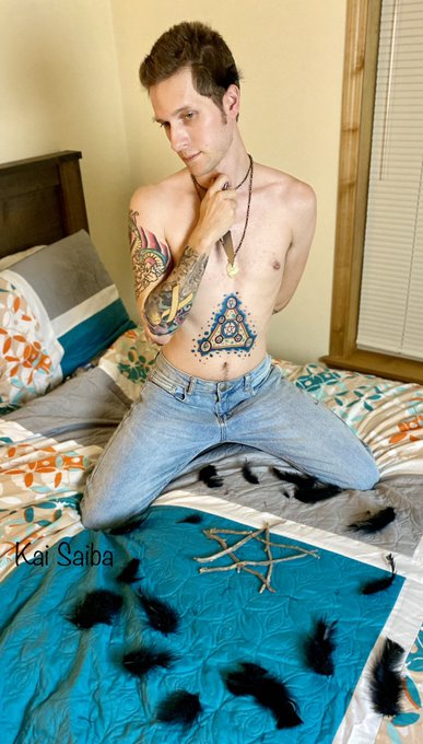 Are you the one, the one who summoned me? https://t.co/RSMULoWB5j