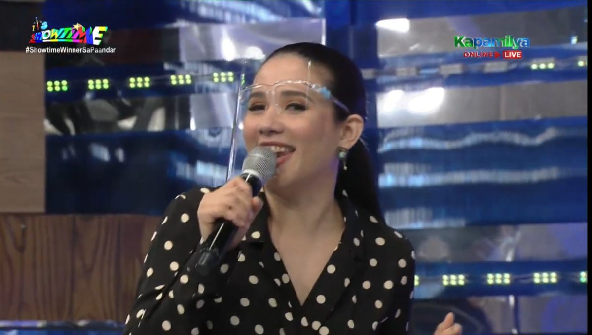 bibikarylle's tweet photo. Opening x Name It To Win It x Hide and Sing ✨

You’re so stunning, @anakarylle ❤️

#ShowtimeWinnerSaPaandar https://t.co/6nsP9ZKp0o