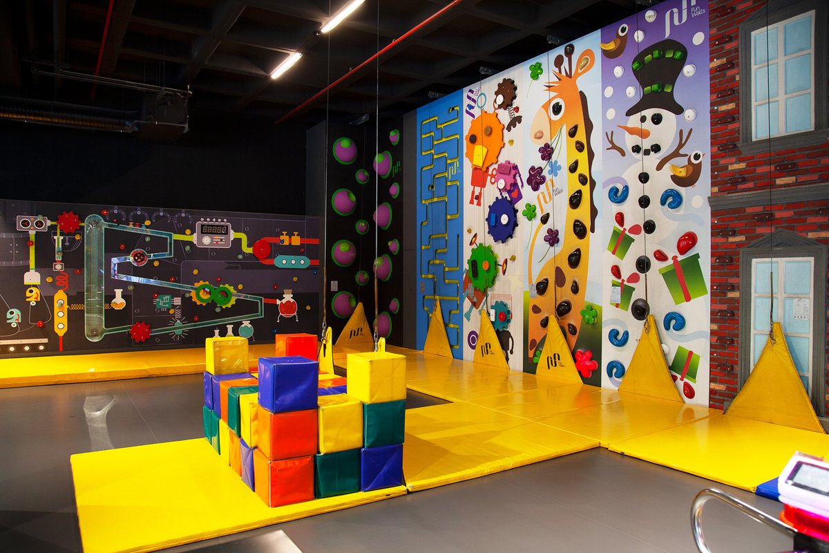 WalltopiaBG's tweet photo. Our #FunWalls are a great addition to the #entertainment center at @magicworldtr in Istanbul, Turkey. #climbingwalls #kidsfun #kidsentertainment #investment #entertainmentcenter https://t.co/F4s1MtwOpQ
