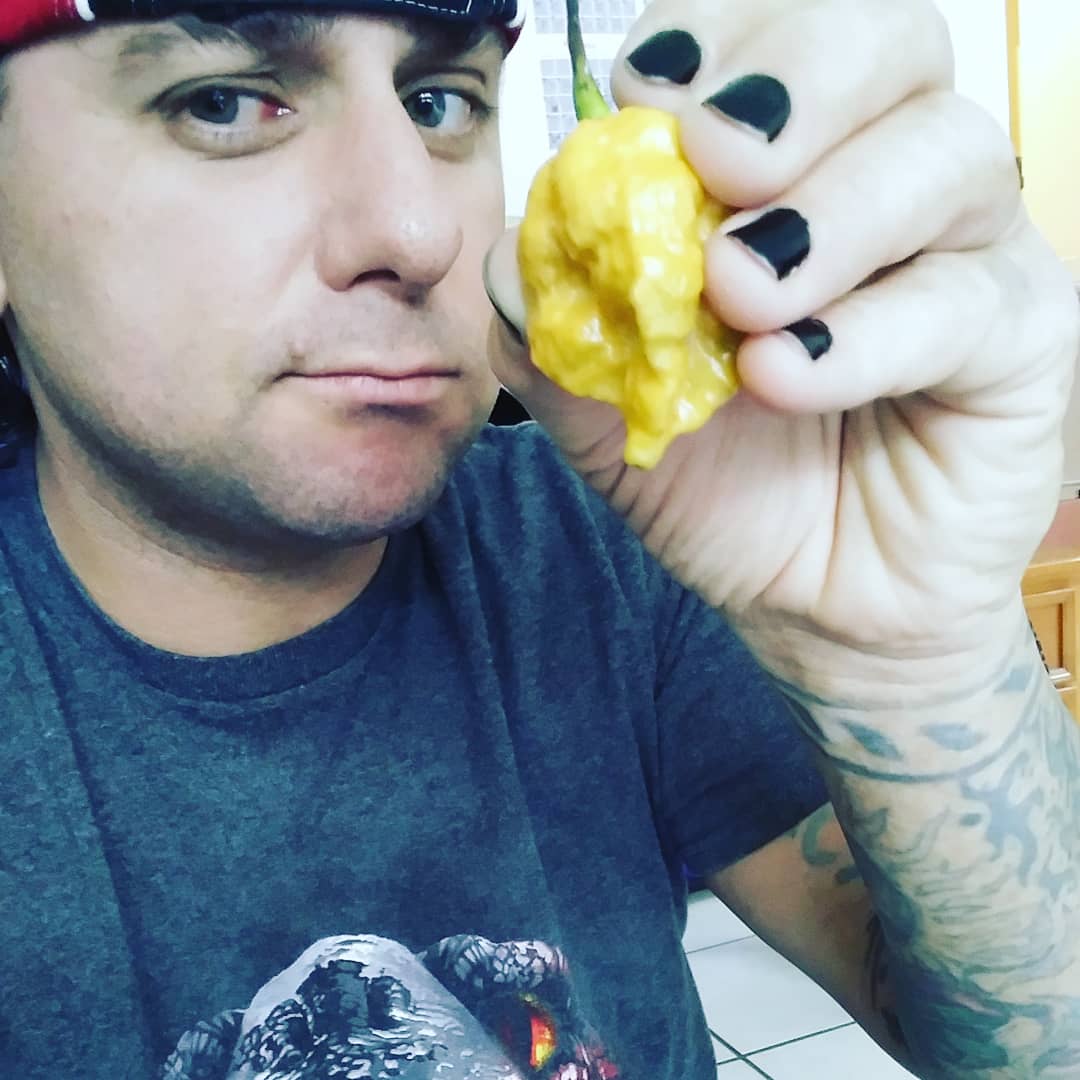 ForPeppers's tweet image. Got a mail call today from Bear at #FEELTHERUSH 
I will be reviewing these very soon so stay tuned to Peppers For Christ and thanks everyone for the continued support and Godbless!!! -Kiki
#PEPPERSFORCHRIST
#PODREVIEW