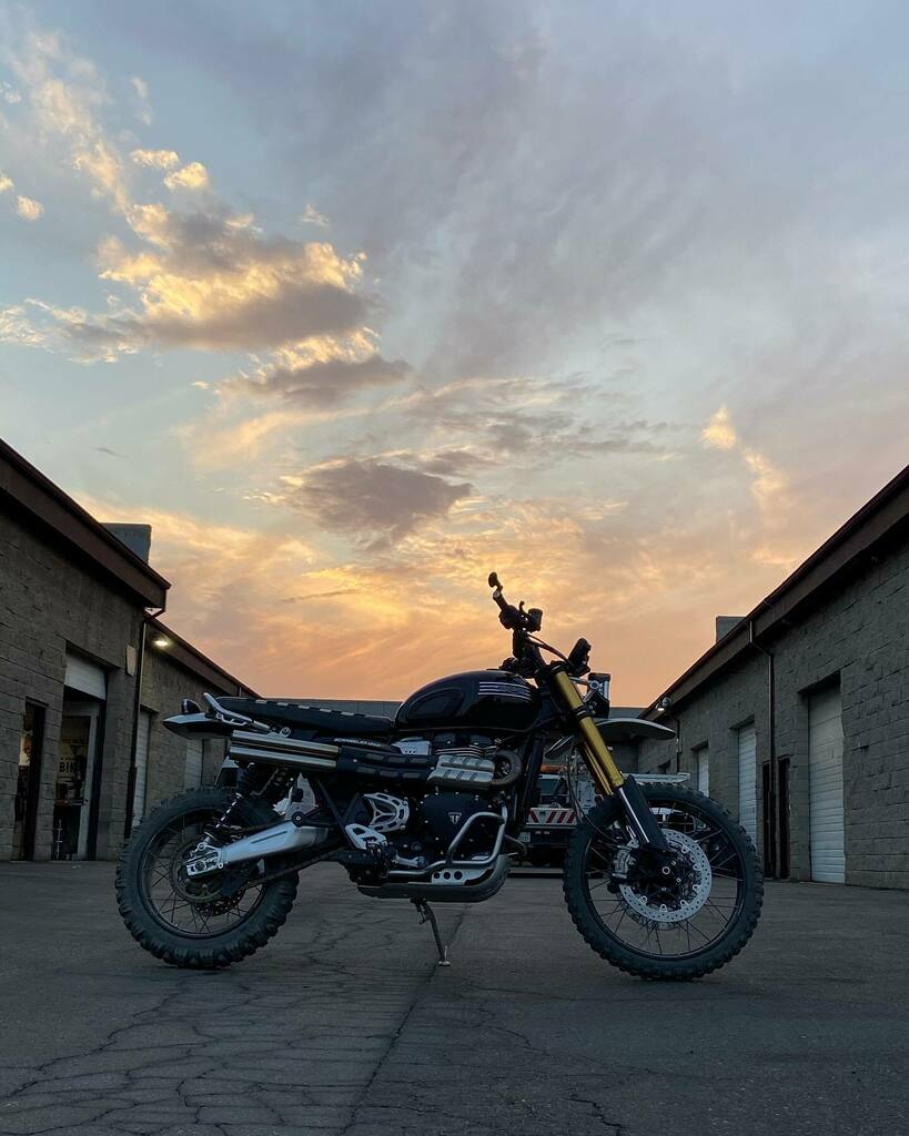motochopshop's tweet photo. Goodnight!!! See y’all tomorrow!!! #nofilter https://t.co/6vpF0fxZ11