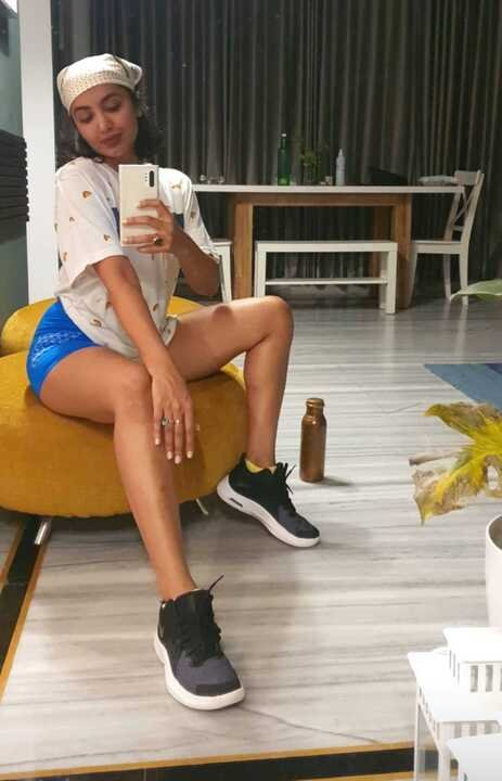 EjnNxN-UYAE2n1A?format=png&name=900x900