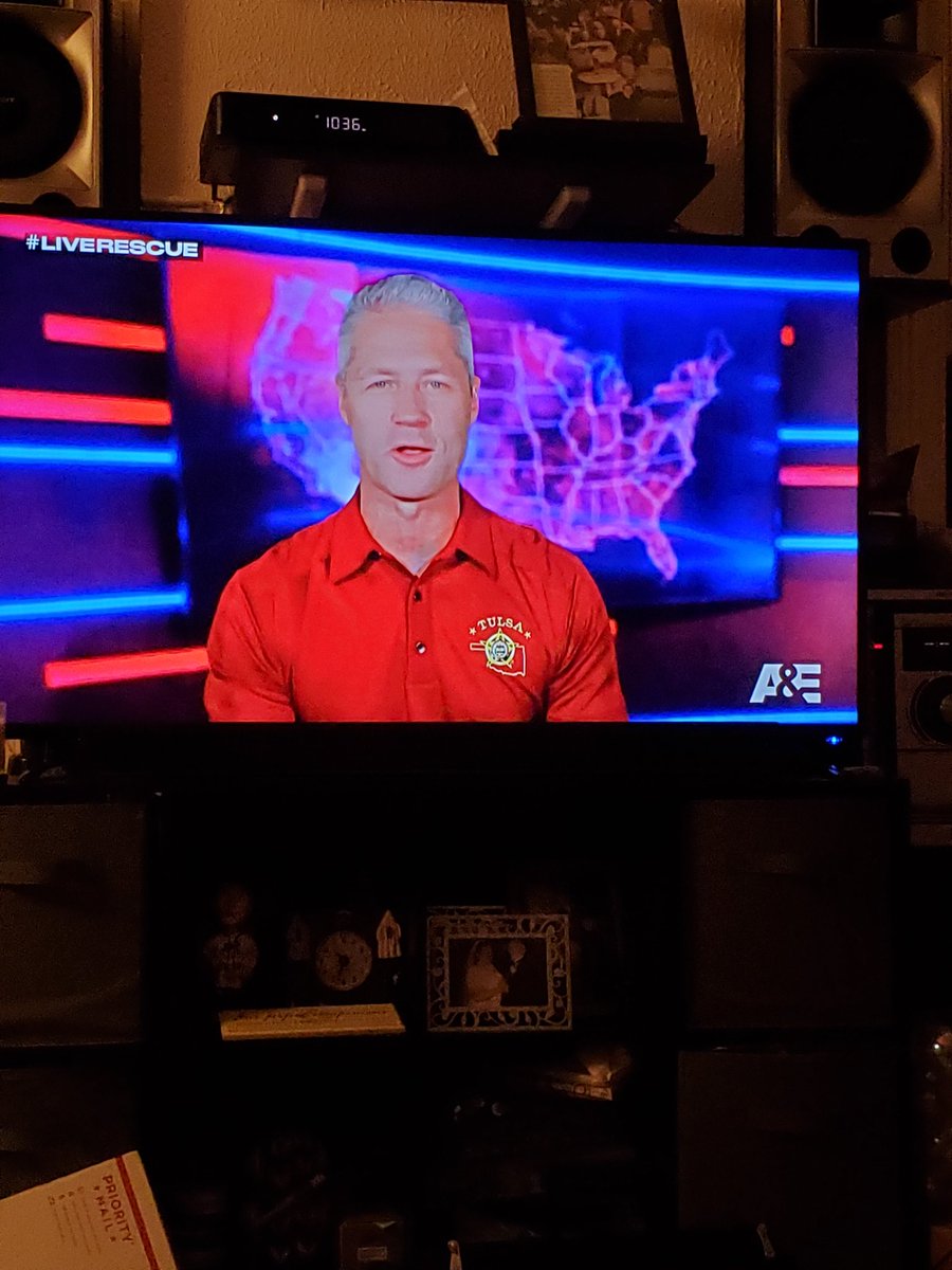 aco2336's tweet photo. @Sean_C_Larkin So good to see you back on my T.v miss you brother!! I hope you are staying safe!! 💙 https://t.co/Xz5PvUjgb6