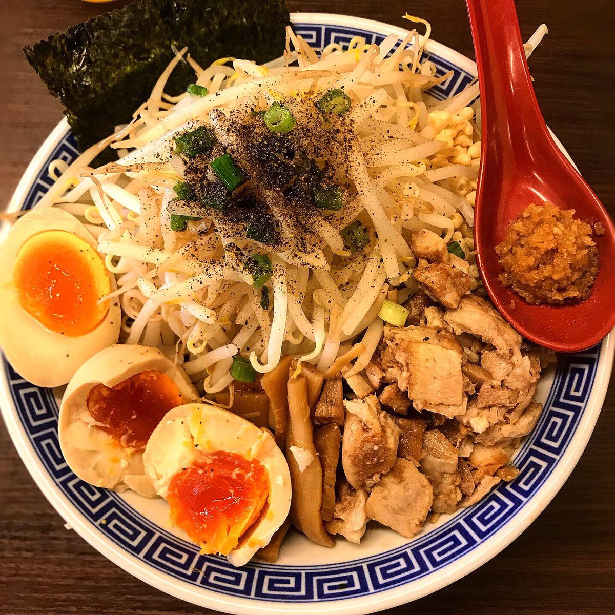 Grap Down 油豪ーめん 中 0 煮玉子 110 油そば ラーメン ラーメン まぜそば 二郎系まぜそば 二郎 二郎系 二郎インスパイア 二郎系油そば ランチ グルメ 油そばランチ まぜそばランチ 二郎系ランチ 豪ーめんランチ ラーメンランチ 八戸