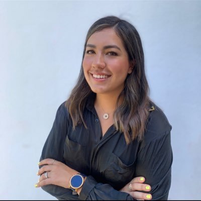 36. Happy  #HispanicHeritageMonth! Meet Cayetana Lazcano-Etchebarne ( @LazcanoCayetana),  @HMARIAprProgram Coordinator. Also  @PRRSI2 &  @ajmppr CoFounder. Currently applying to MD/PhDs!