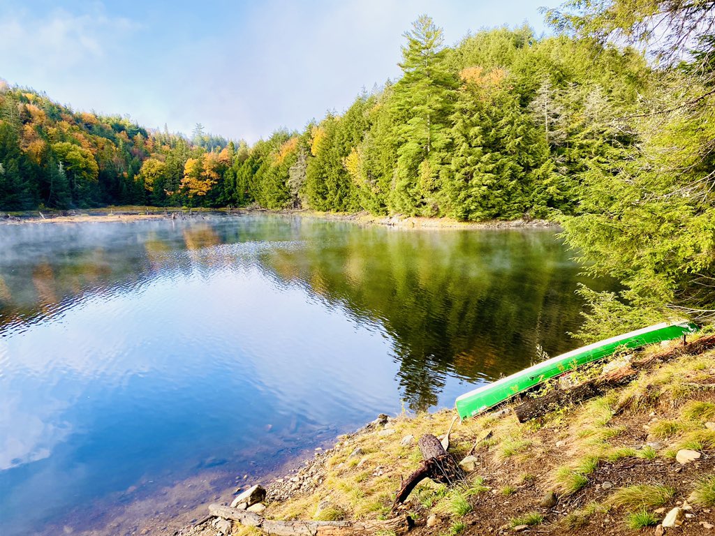 marykkeown's tweet photo. The #leaves are changing at @Algonquin_PP. #Autumn #CanoeTrip thru #SmokeLake into #ParksideBay on #RaggedLake. Man, what a beautiful place. Lots of #MorningMist and #reflections on the #StillWater. Great to be back in a #canoe. #backcountry #paddling #Ontario #CottageCountry https://t.co/X7zwjX9AI7