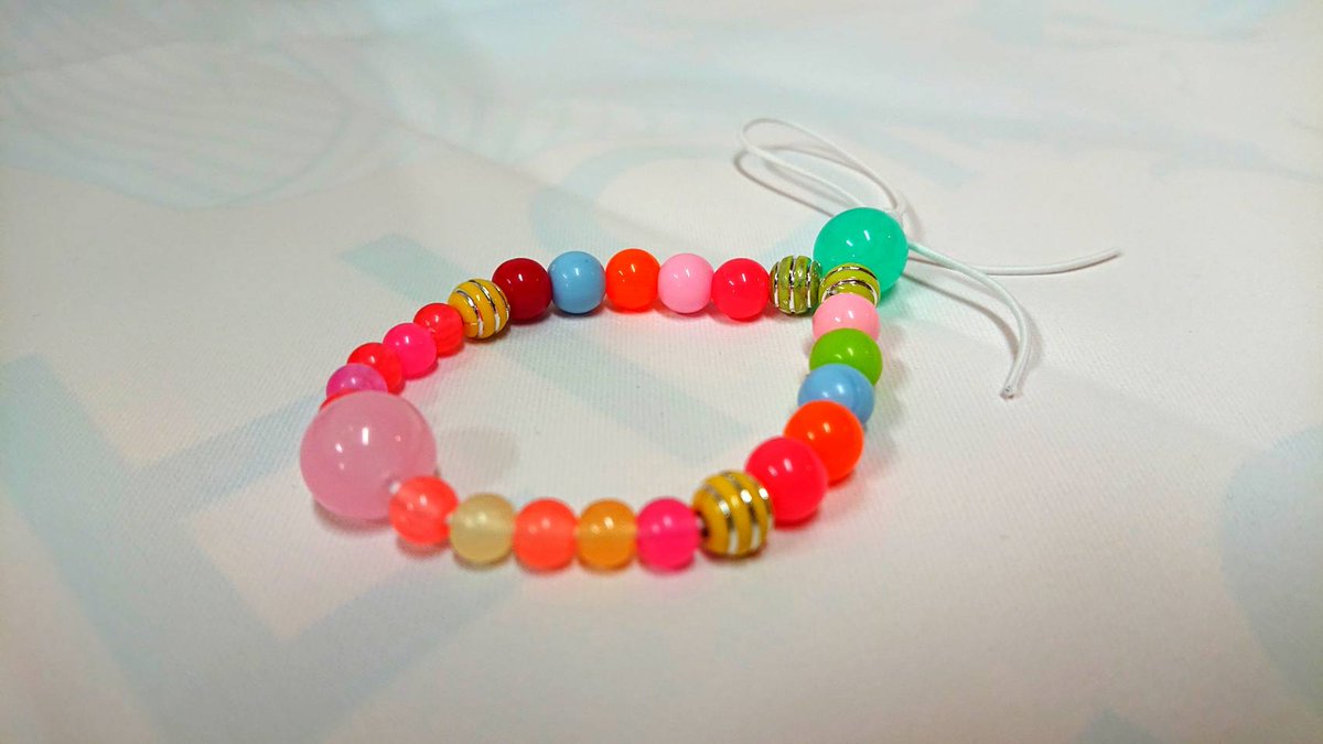 2020/9/26
前後しましたが、
お念珠作り＆ミーティングを行いました！

なぜ防災なのにお念珠？と思った方は、
ツイートをさかのぼると書いてあります👀
活動しづらい現状ですが、
できる限り活動していきたいと思います🏃🏻