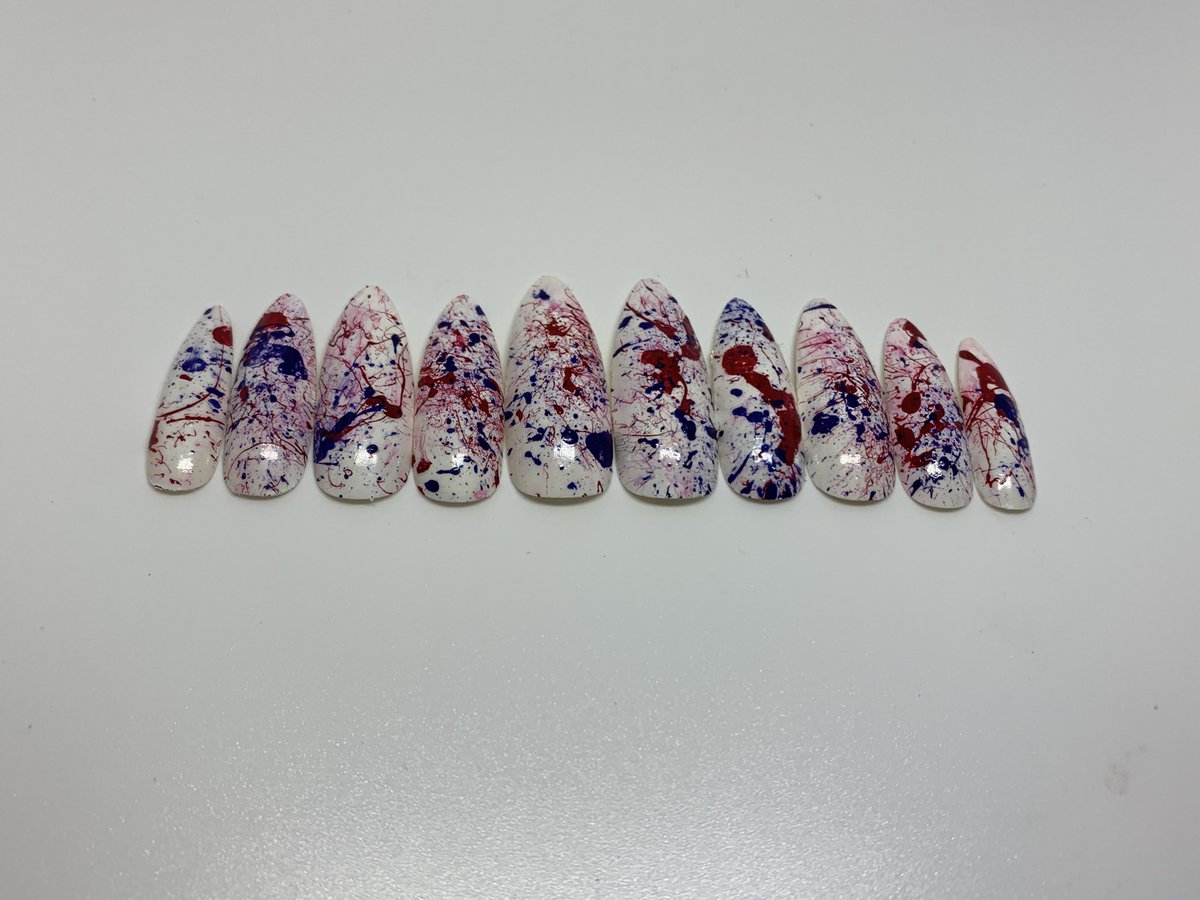 AltrnativeNails's tweet photo. This was a fun set to make! It’s the only splatter nails that I have made but I’m thinking of making more.
#splatternails #longstilettonails #pressonnails https://t.co/sWZIso0mO0