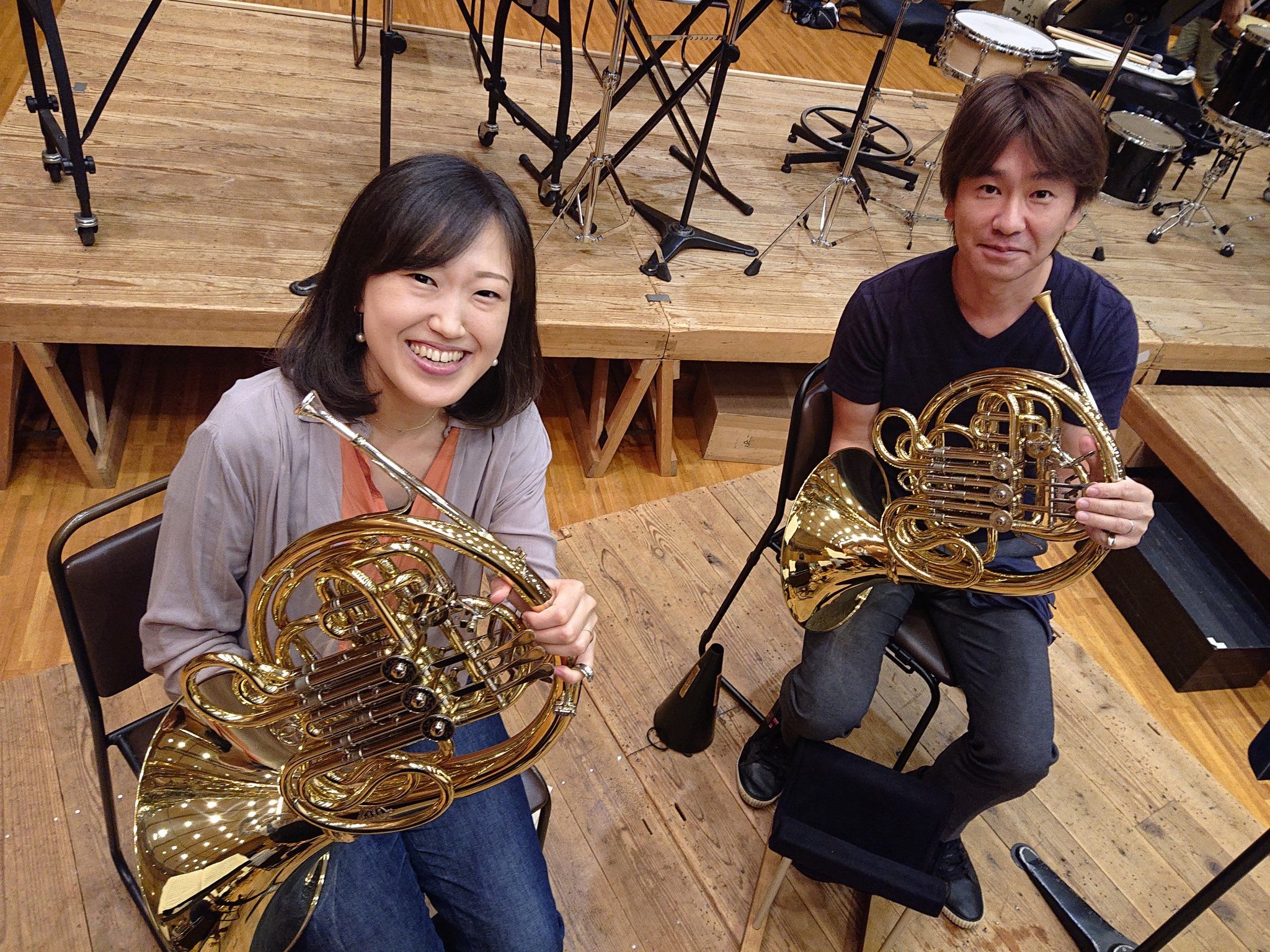 Twitter 上的 名古屋フィルハーモニー交響楽団 10月1日に入団したばかりの ホルン の小坂智美 こさかちえみ は 今日 ショスタコーヴィチ 交響曲第9番 の4番ホルンが 正団員としての初仕事 隣の3番ホルンは 1ヶ月だけ先輩の猪俣和也です T Co