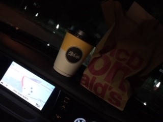 EventTransfers's tweet image. This morning @Gatwick_Airport having chauffeured a leading sportsperson.

@M25Info J6-7 closed (it was at 4am but has now opened) in addition to the M23 Closure J8-10, journey planning was of course key.

In the presence of @SmoothRadio relaxing all the way.

@McDonalds breakfast