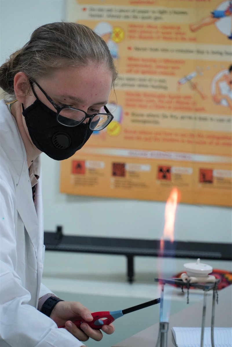 AISsharjah's tweet photo. Our @AIS_SrSecondary IB Grade 11 Chemistry student are back in the science lab. Teacher had an opportunity to discuss lab safety, use of bunsen burners and other equipment during the lesson on stoichiometry. #AISScience #AISSrSecondary https://t.co/hNO0YifYma