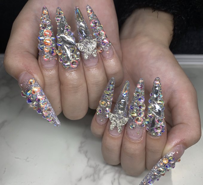 A List Of Tweets Where 村田 奈津季 Was Sent As スカルプ ポイントネイル 一枚マックス グラデーションネイル ラメネイル シルバーネイル 埋め尽くしネイル 差し入れありがとう 前撮りネイル 自宅ネイル Nail 1 Whotwi Graphical Twitter Analysis