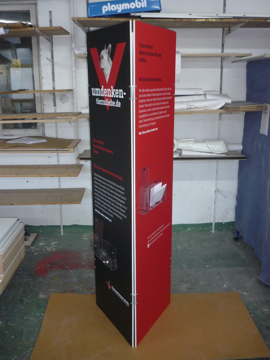 Aufklärung über Qualzucht. Aufstellorte für Aufklärungsstelen gesucht. umdenken-tierzuliebe.de