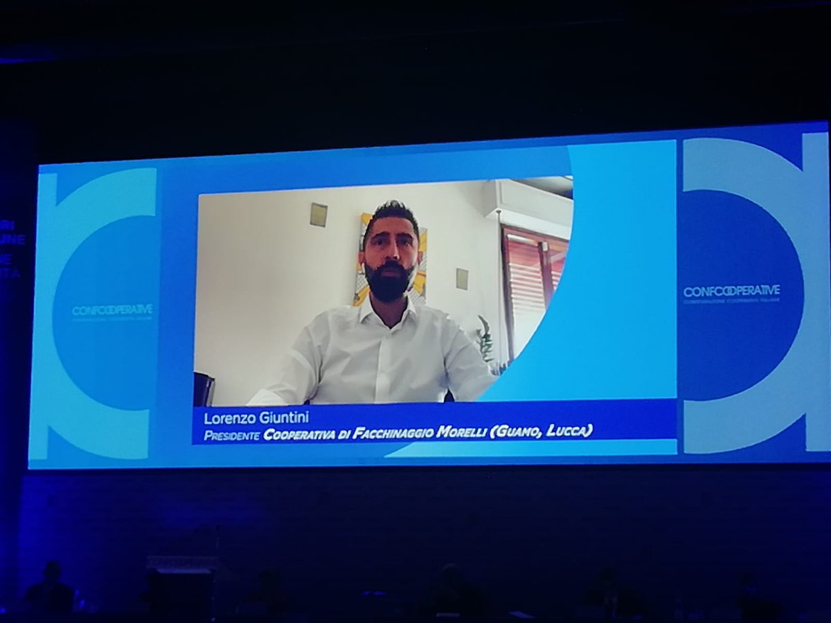 #costruttoridibenecomune #noinoncisiamomaifermati #lavoroalcentro