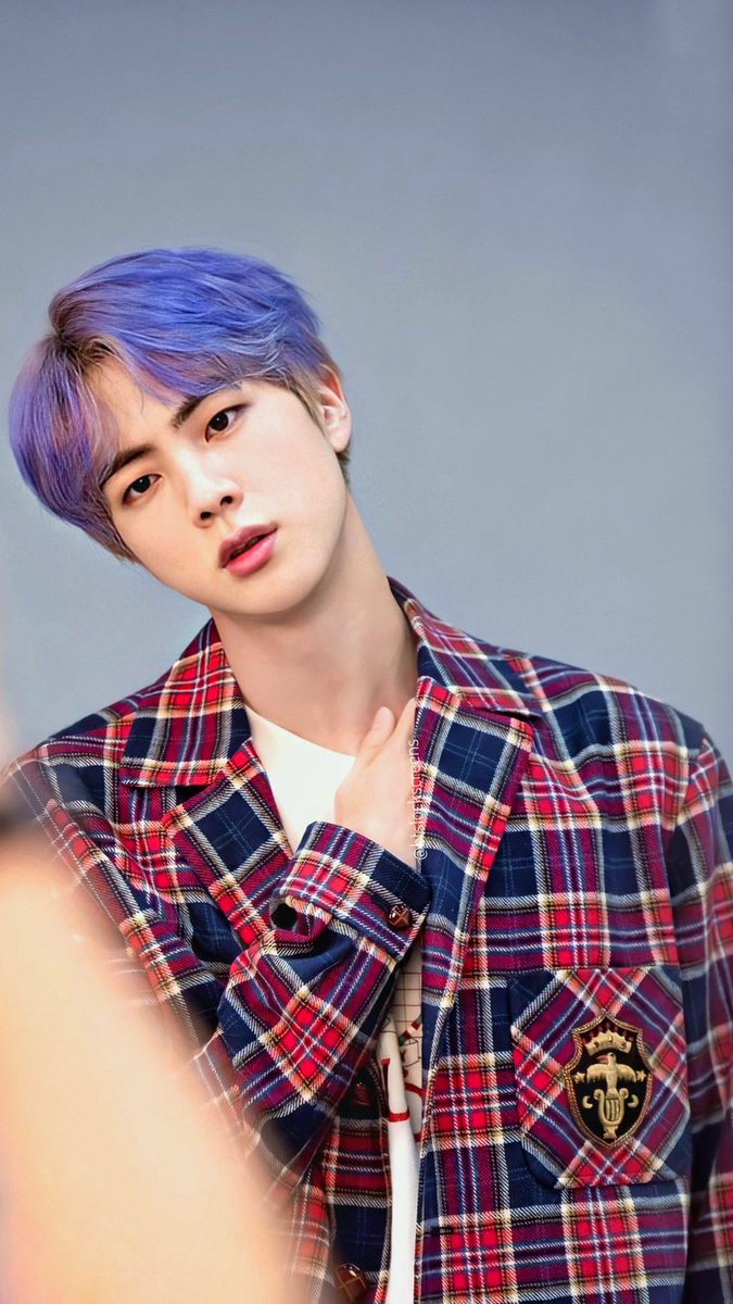 Kim Seokjin's ethereal beauty --- a gorgeous thread