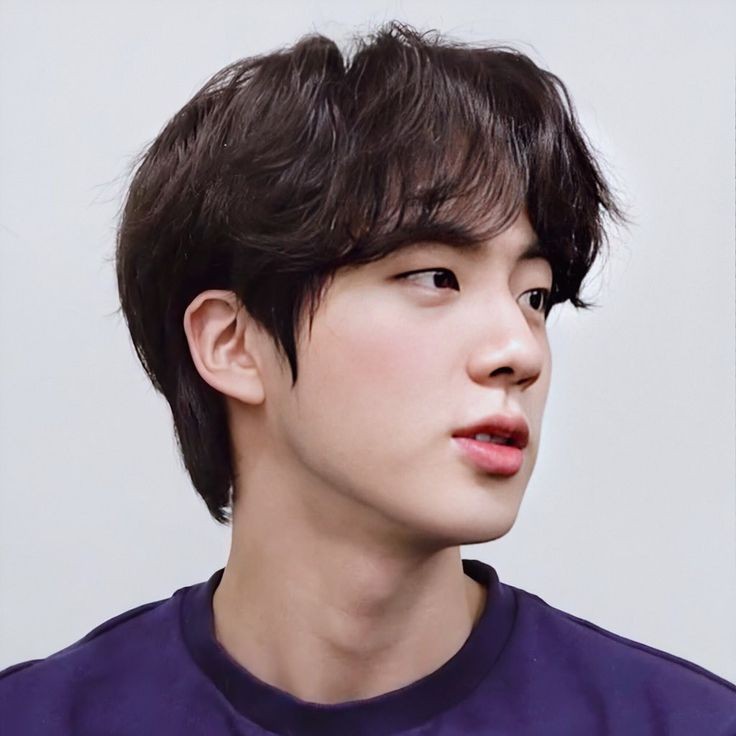 Kim Seokjin's ethereal beauty --- a gorgeous thread