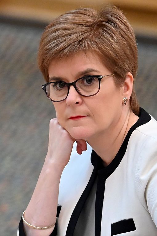 DailyMirror's tweet image. Scotland 'to impose two-week lockdown from Friday' - report
mirror.co.uk/news/uk-news/c…