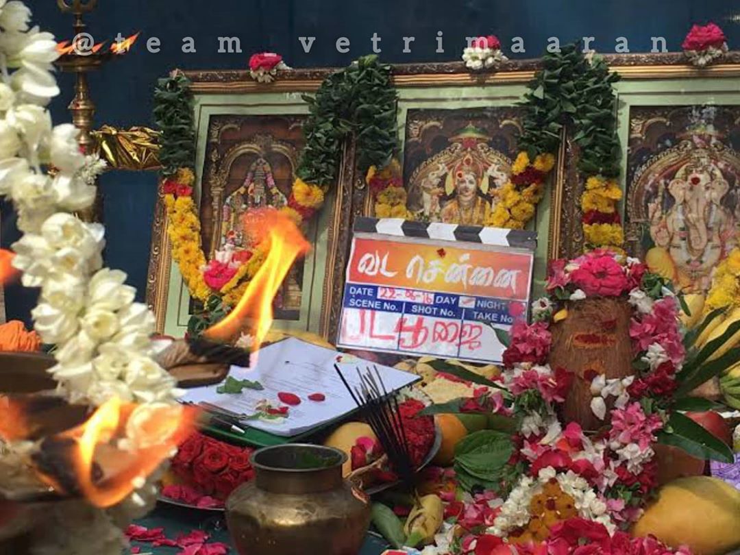 sullanpoova's tweet image. How many of you eagerly waiting for #VadaChennai2 Official Announcement  #Loding......🔁

#Vetrimaaran #Dhanush #JagameThandhiram
@dhanushkraj @VetriMaaran 
@DirectorS_Shiva @B_RAJA_