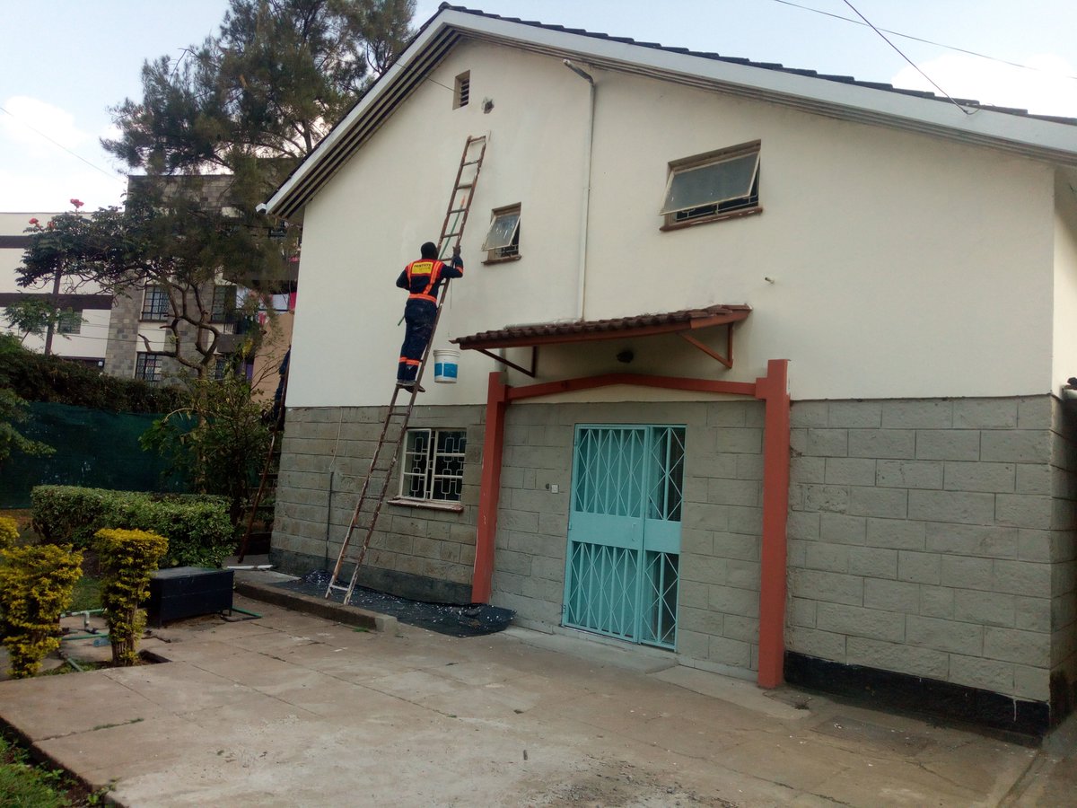 WorksIndex's tweet image. Are you Building or looking to re paint your building,you need professionals :Call 0711 542 022 @ncakenya @Arch_KE @RealtyPlusltd @REMarketingTips @ntvkenya @CrownPaintsPLC @citizentvkenya #MainaAndKingangi #KisumuWheelBarrow