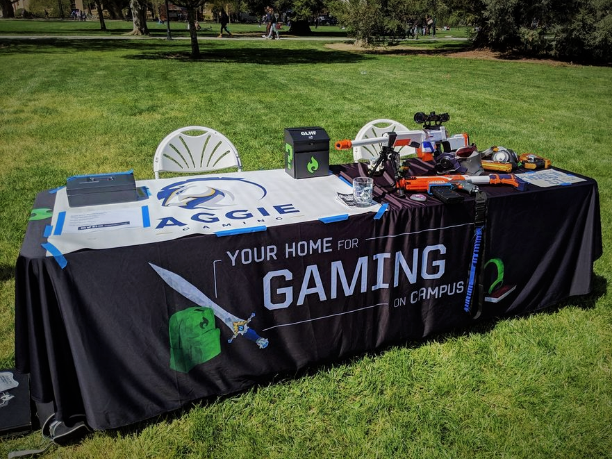 Hey gamers! Want to learn more about the Aggie Gaming club? We'll be tabling at the virtual Involvement Fair TODAY (10/6) from 10AM to 2PM PDT! Come visit and socialize with some of our amazing officers (and see their face reveals Pog). Event link: live.remo.co/e/involvement-…