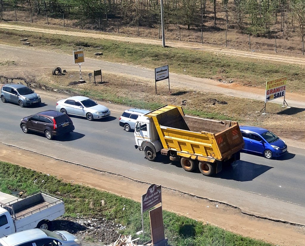 KenyanTraffic's tweet photo. We're such animals now...? Greed..very sad  https://t.co/XrrDYRVCRO via @eggathu #KenyanTraffic