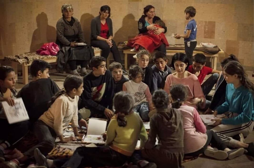 Kornelij's tweet image. Armenian kids in #Karabakh hiding under heavy bombings from #Azerbaijan and #Turkey aviation
#ArmeniaAgainstTerrorism
Photo © Karen Mirzoyan