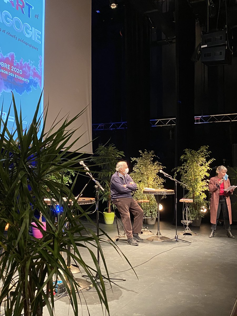 daacpoitiers's tweet photo. « Rituels artistiques et rituels pédagogiques » au programme de cette journée d’étude qui réunit enseignants, chercheurs, universitaires et étudiants #PEAC @acpoitiers @UnivPoitiers @reseau_canope @DSDEN86 @INSPEacPoitiers https://t.co/y8XrRs8RtO