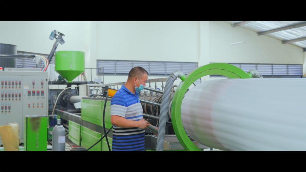BobsonFadhili's tweet photo. @SevenSunday5 has contributed massively to the society by producing high quality insulators, creating jobs and even giving back to the society.
#7SundayEvent https://t.co/9krV0Rc7Mk