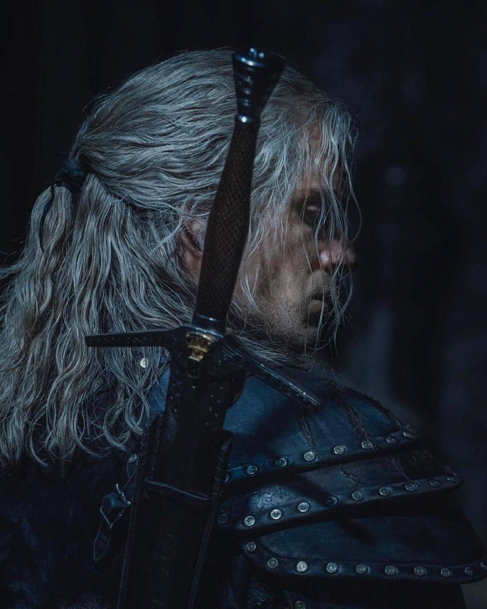The Witcher'ın 2. sezonundan Geralt'a ilk resmi bakış