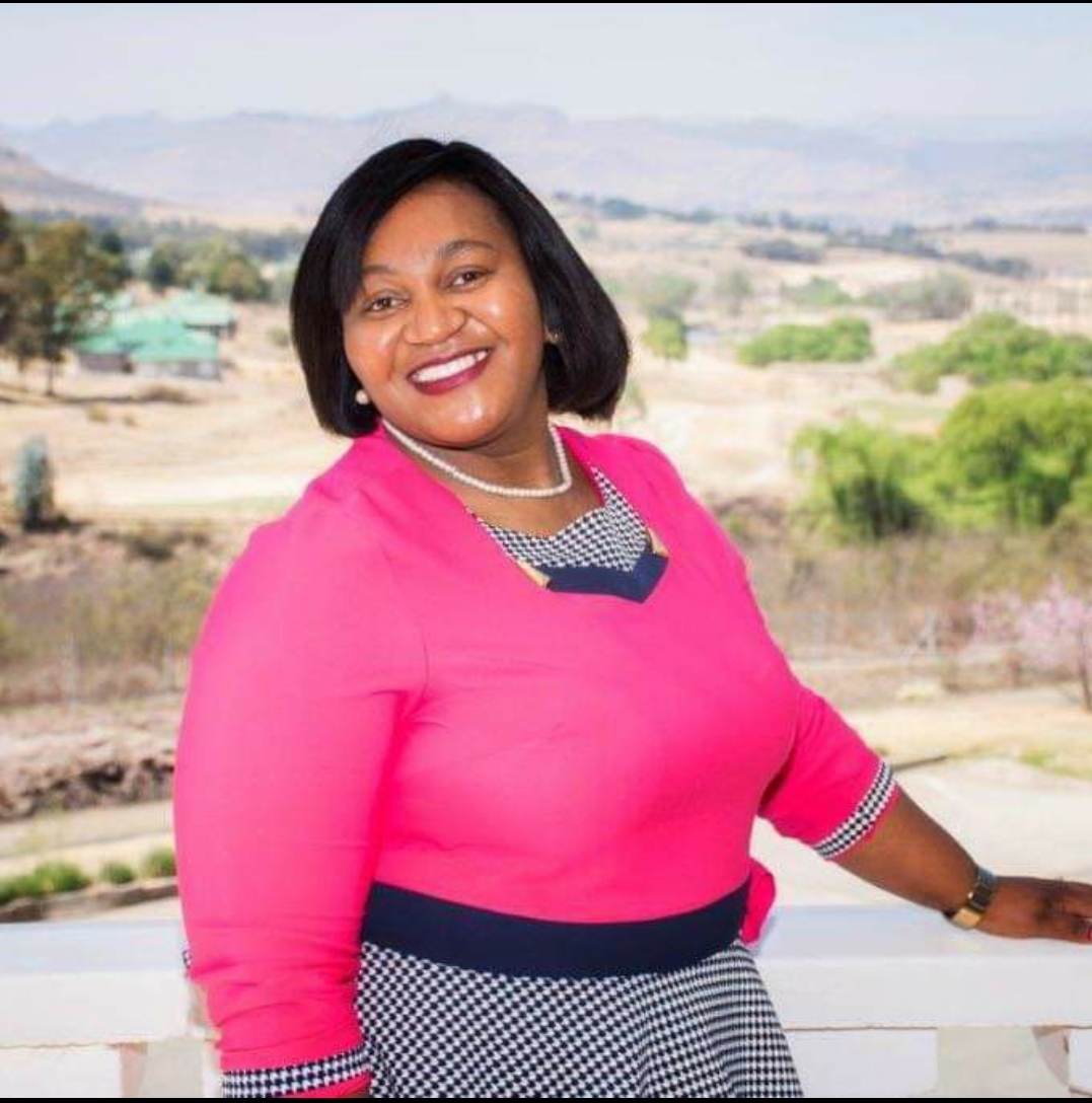 GIBSAcademy's tweet photo. Hildah Sibanyoni owns Ezulwini Guest House in old Ballito village bordering Zimbali Coastal Estate. The upmarket establishment offers guests relaxed comfort in beautifully appointed rooms.
#EntrepreneurshipProgramme #Entrepreneur #Feature #Entrepreneurship #IlembeChamber https://t.co/2FrtSx6m6G