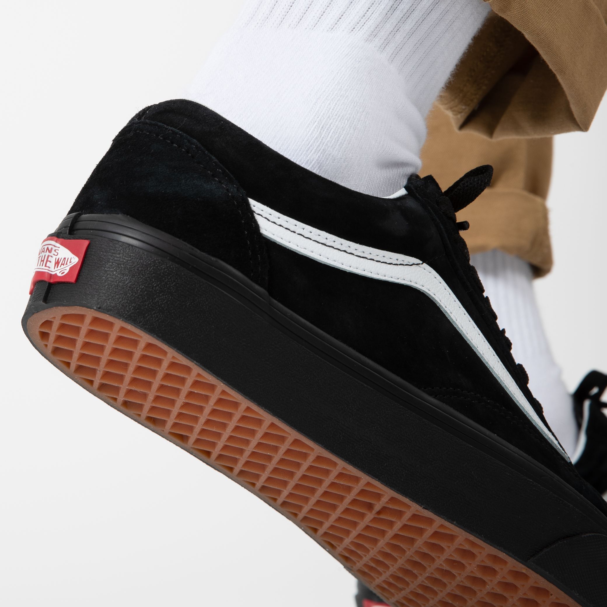 Vans vn0a4u3b18l new arrivals