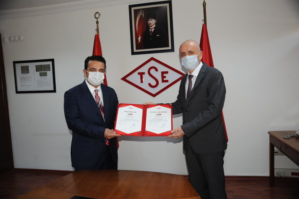 FERDA KOLEJİNE “OKULUM TEMİZ” BELGESİ

Enstitümüzün denetimlerini tamamlayan TDV Ferda Kolejini “Okulum Temiz” belgesi ile belgelendirdik.