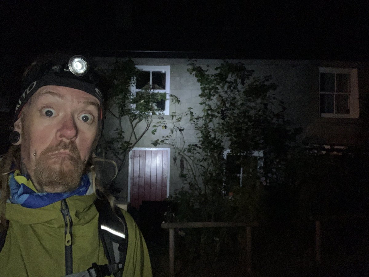 JuJuJay3's tweet photo. Some more photos from Monday night hike #hapoyout #nighthike #12k #wicklowoutdoors https://t.co/SFO9N9MLDc