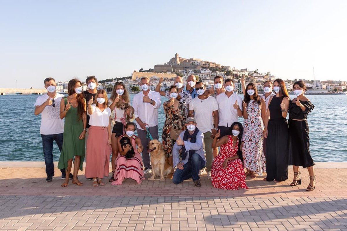 Together For Healthcare Heroes tweet media