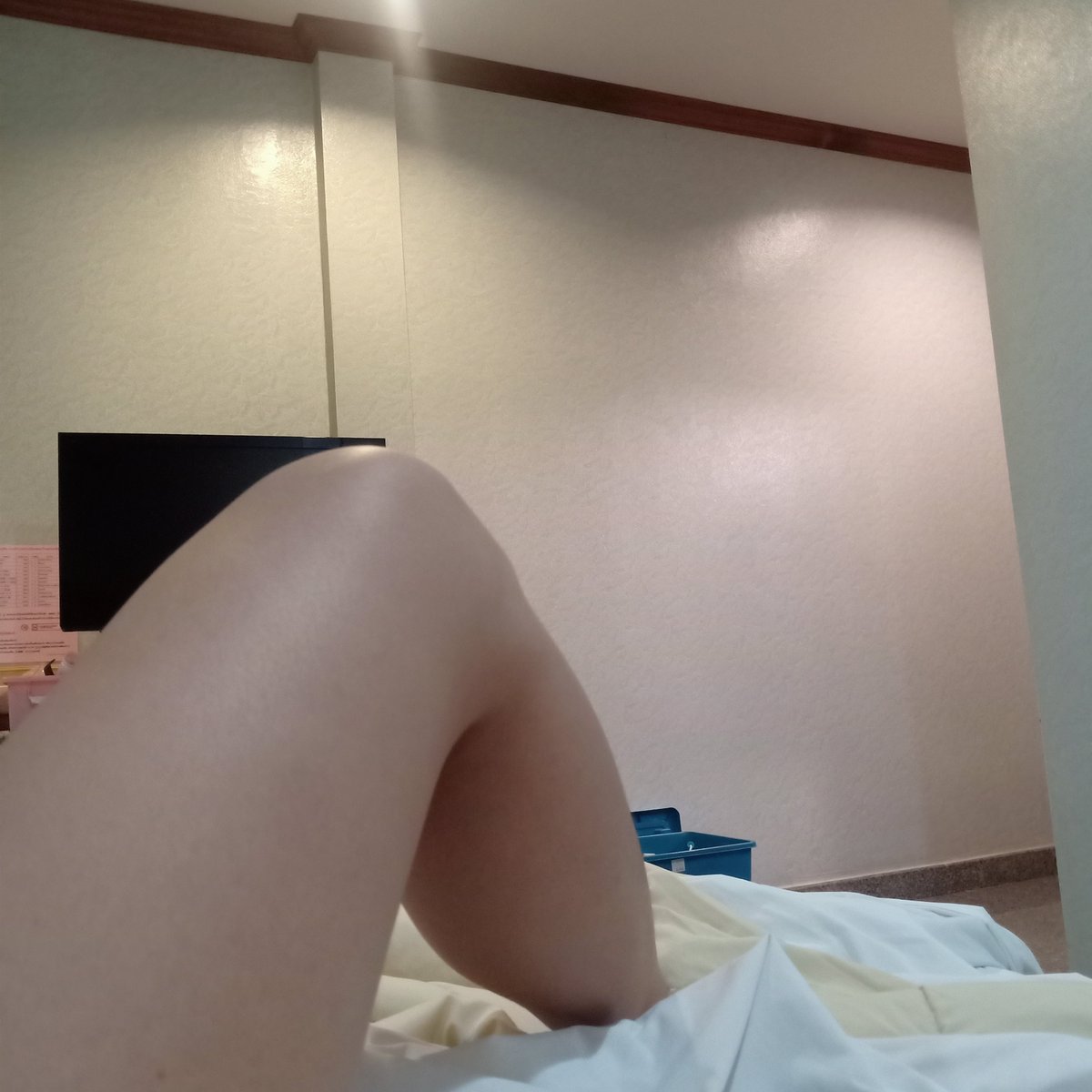 นอนเหงาไปสิ
สุรินทร์เงียบเกิ๊นนนน