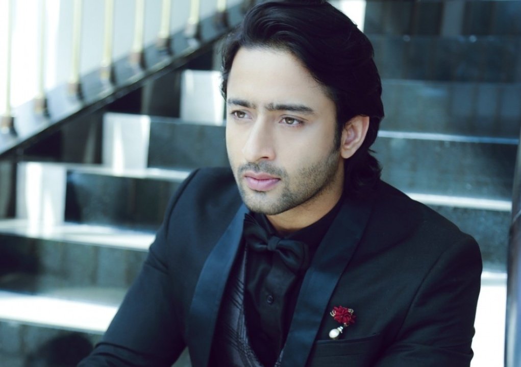 Remember..U Brace Ur Existence..Ur Existence doesn't Brace U..D Power doesn't Come frm Ur Somatic Reality..It Comes frm wid in U..U are A Glorious Manifestation..D Whole Universe gathered together to make Ur Existence possibleSo there's Nothing Dats not U.. #ShaheerSheikh