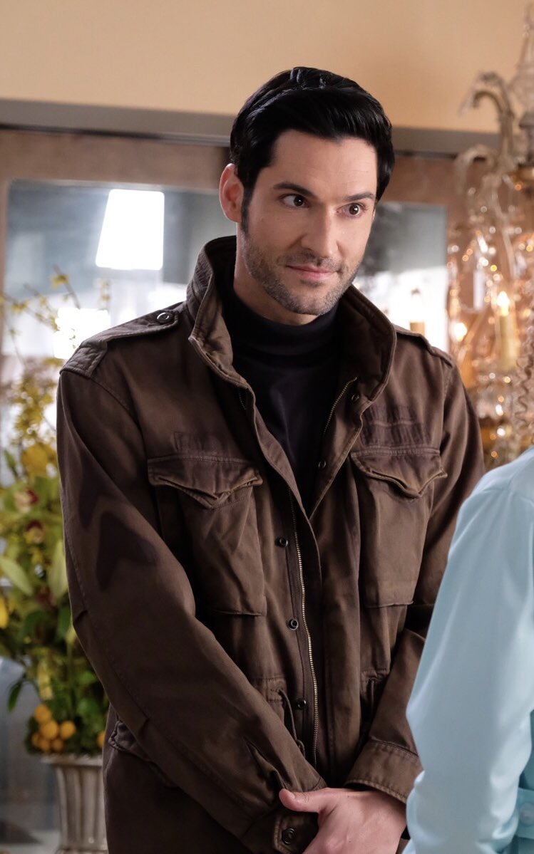 Lucifer’s wardrobe in 3x22 All Hands on Decker