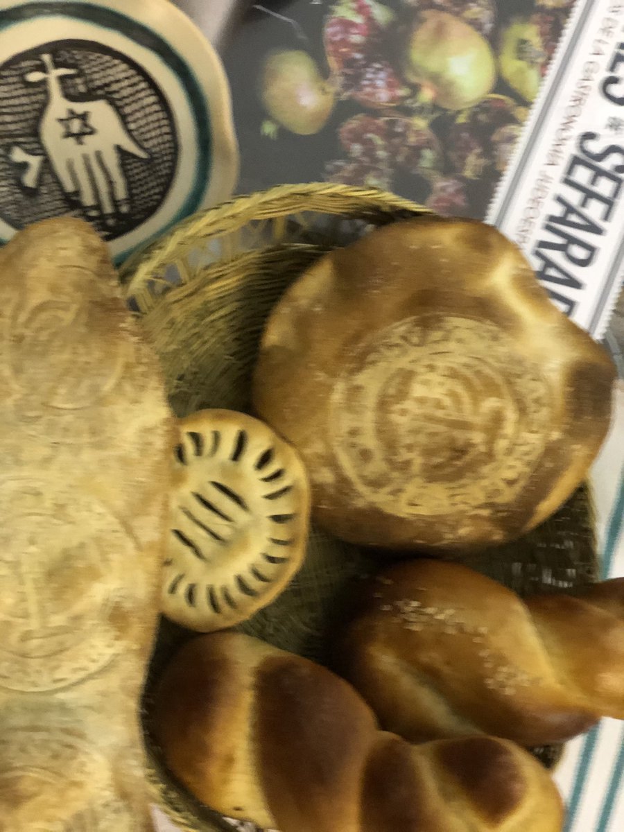 Seguimos nuestro compromiso con los restaurantes, explicándoles recetas, contándoles como conectar con la historia de su ciudad a través del paladar. #saboresdesefarad 
Ayer en #Bejar <a href="/redjuderias/">Red de Juderías</a>