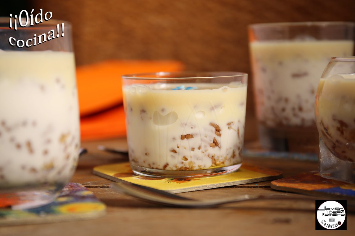 Postre de cheesecake con cereales y lemon, lo hice con las novedades de <a href="/Disfrutabox/">DisfrutaBox</a> como la Granola All Bran Prebiotic Classic de <a href="/SpecialK_ES/">Special K España</a> y Topping Lemon Pie <a href="/NestleLaLechera/">Nestlé La Lechera</a> tinyurl.com/y4aav9fp
#recipes #recipe  #receta #food #instafood #foodinspiration #yummy #cooking