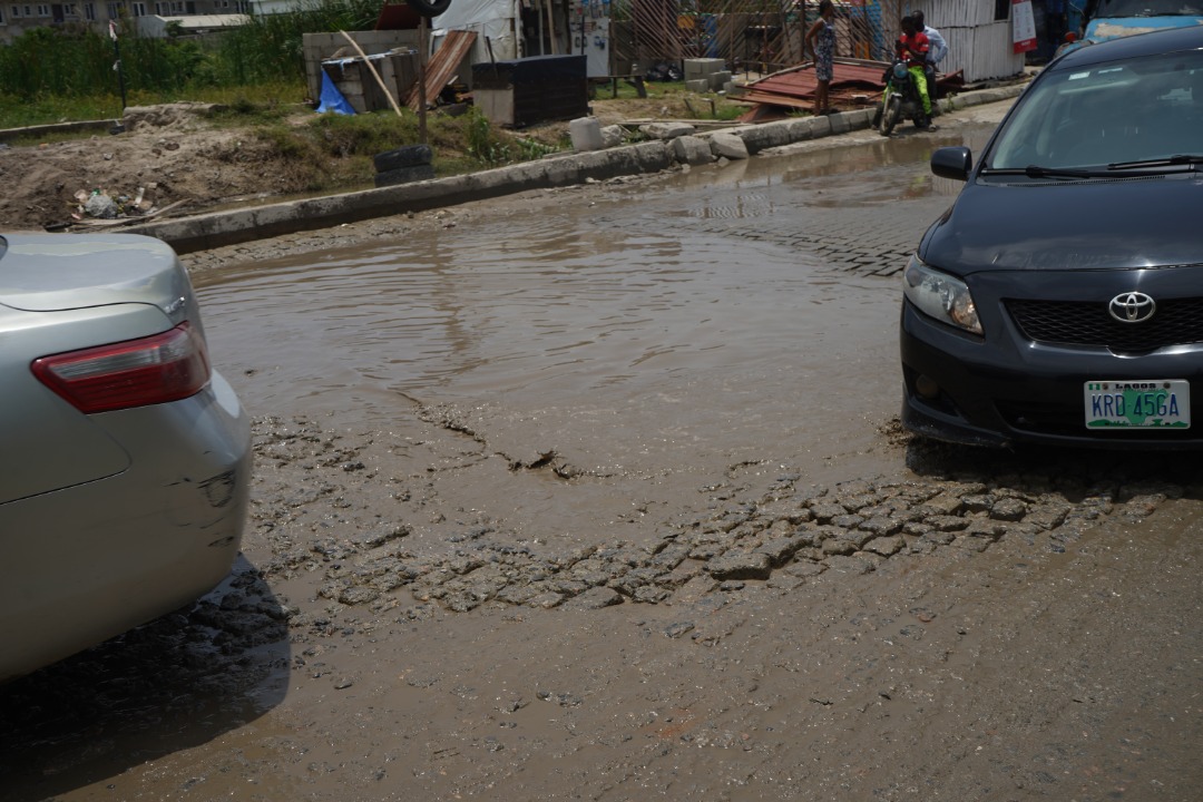 lascodal's tweet photo. Dear Mr Governor, these pictures show the terrible state of the Orchid Hotel Road by the 2nd tollgate Lekki. This road is used by over 20,000 residents of the Elesan and Lafiaji communities. @jidesanwoolu @LASGWorks @LSPWC_Official @lekkilersa https://t.co/oxBMuZiJeU