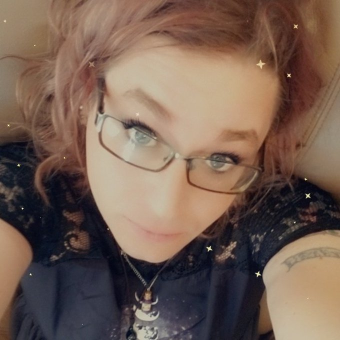 #NewProfilePic https://t.co/0L4fO7wTIE<a href="/tag/newprofilepic"class="tags">#NewProfilePic</a>