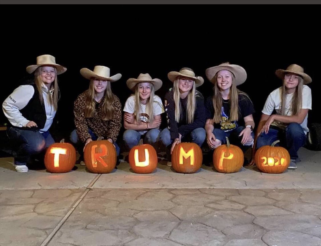dafloyd22's tweet photo. @realDonaldTrump https://t.co/PcC2SgTxjz