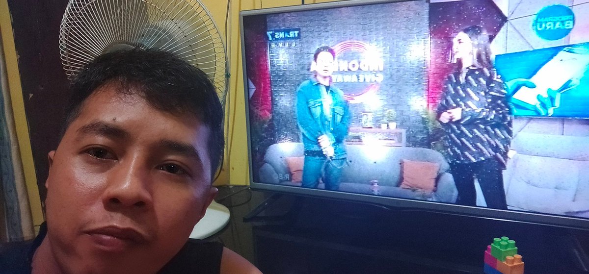 Ahmadam220686's tweet photo. @TRANS7 Karir dulu bang,, realita kehidupan zaman now kalo Karir udah baik otomatis nikah bisa langsung menyusul bang
@TRANS7 
#IndonesiaGiveaway30 https://t.co/WXl9EKumWO