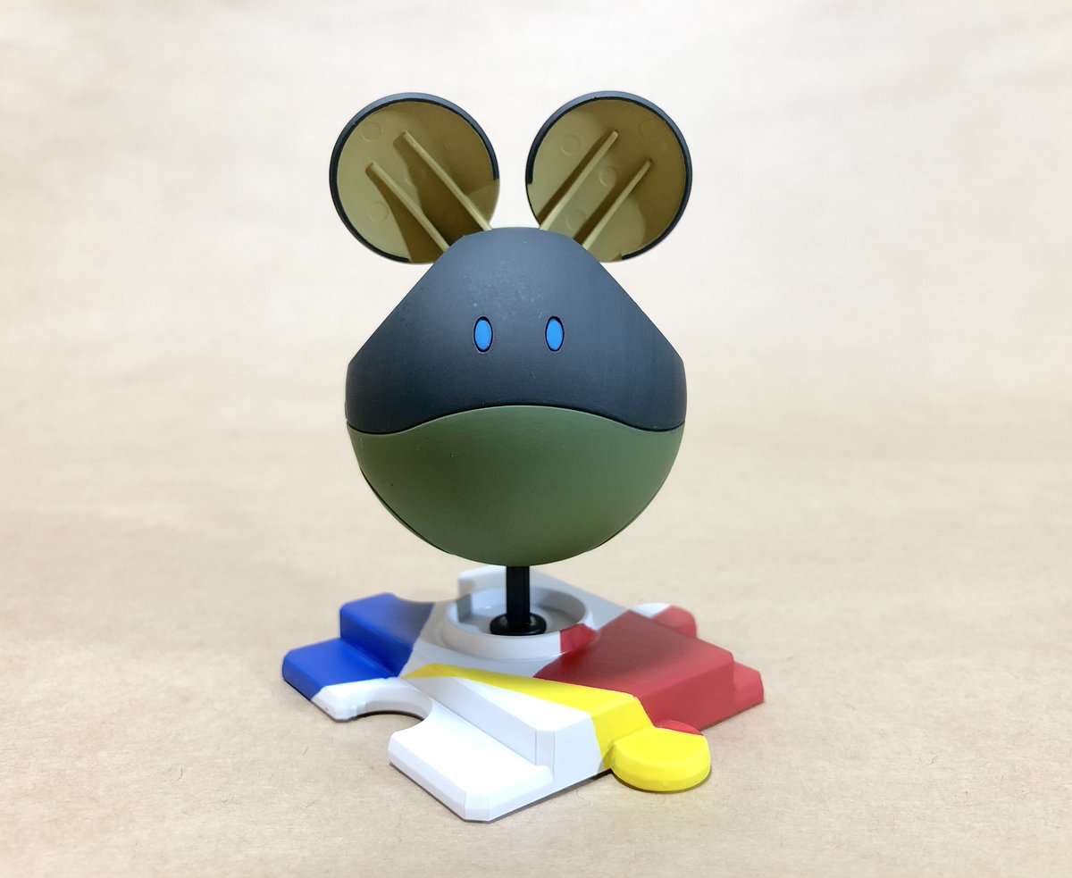 おしゃかな ペインティングモデルmt ハロ 宇宙ネズミ三日月できました ハロ ペインティングモデル のホワイト使用です 配色は三日月やバルバトスを参考にしています ハロの腕をお尻に接続し尻尾に見立てました 尻尾の先はアトラちゃん作