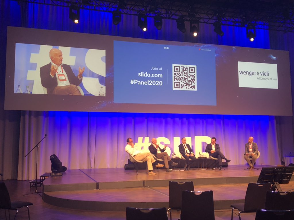 Of the smartest people in Switzerland: 
<a href="/rsiegwart/">Roland Siegwart</a> #sud #startupdays 🤩