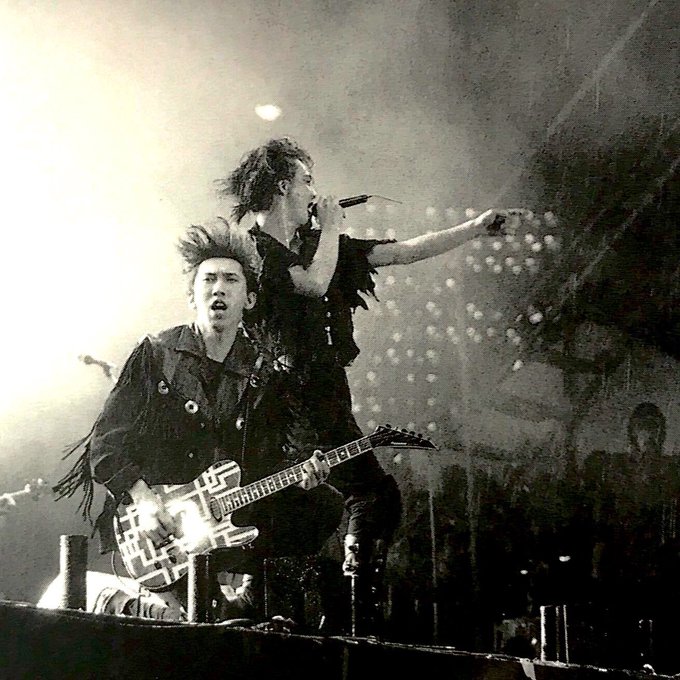 氷室京介のtwitterイラスト検索結果 古い順