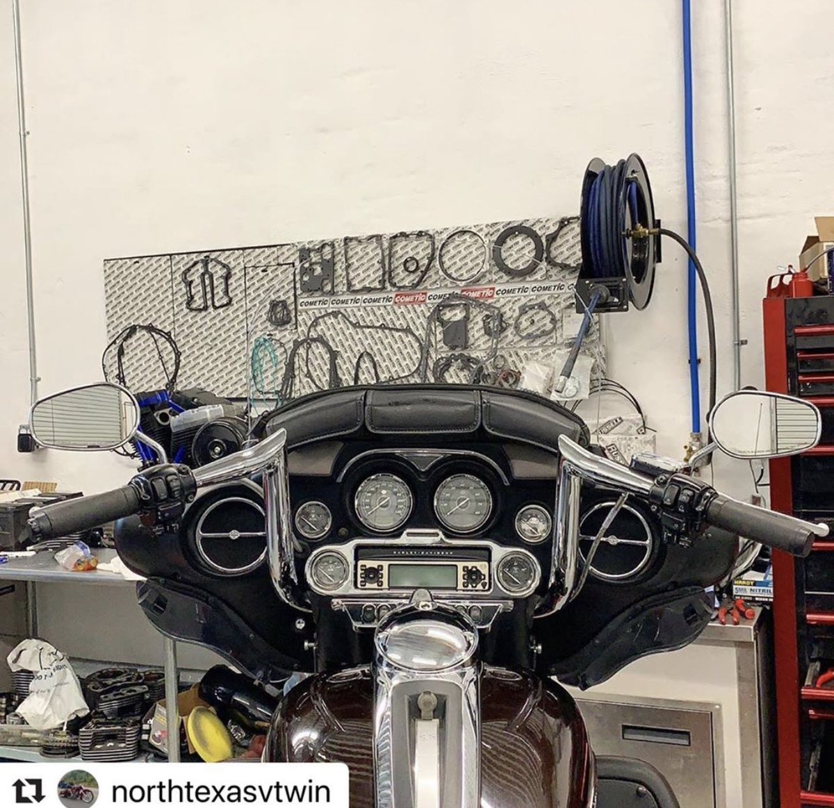 factory_47's tweet photo. #Repost @northtexasvtwin with @make_repost
ใปใปใป
12โ Factory 47 1.5โ Assault bars installed on 2013- Touring models $895 ride away #Harleydavidson #hd #streetglide #ultra #factory47 #assaultbars #apes #apehangers #dallas #texas #texasbaggers #MadeInAmerica https://t.co/ZP28jynM2X